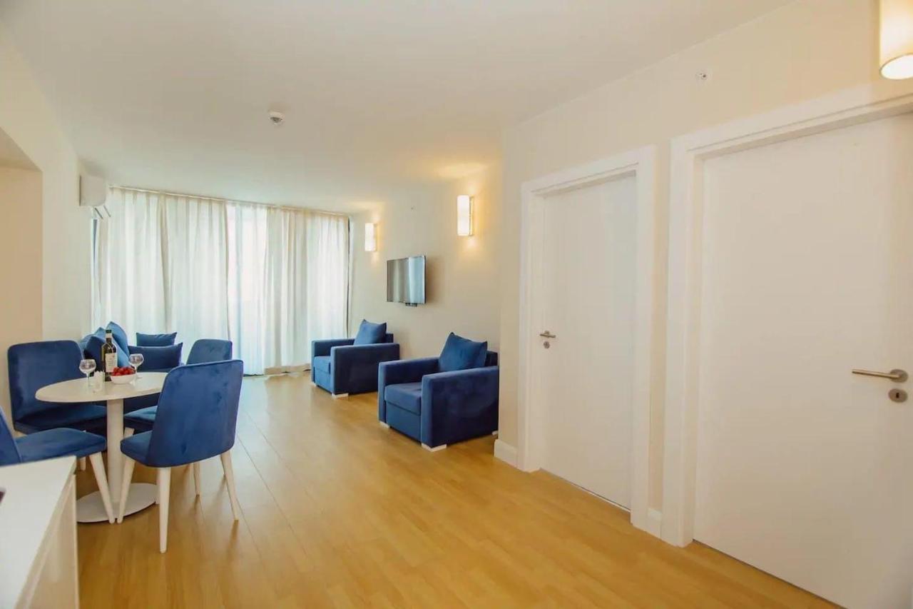 Orbi City Luxury Towers Aparthotel Μπατούμι Εξωτερικό φωτογραφία