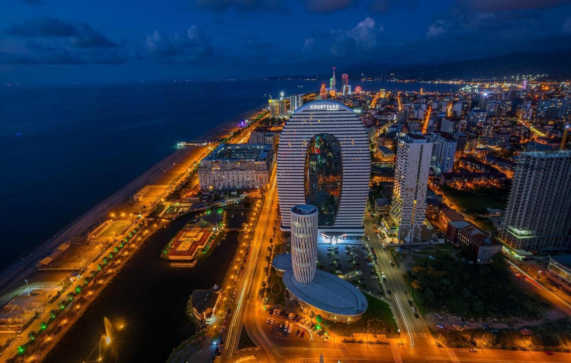 Orbi City Luxury Towers Aparthotel Μπατούμι Εξωτερικό φωτογραφία