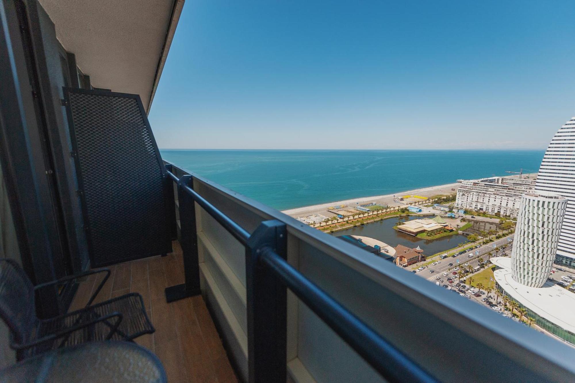 Orbi City Luxury Towers Aparthotel Μπατούμι Εξωτερικό φωτογραφία