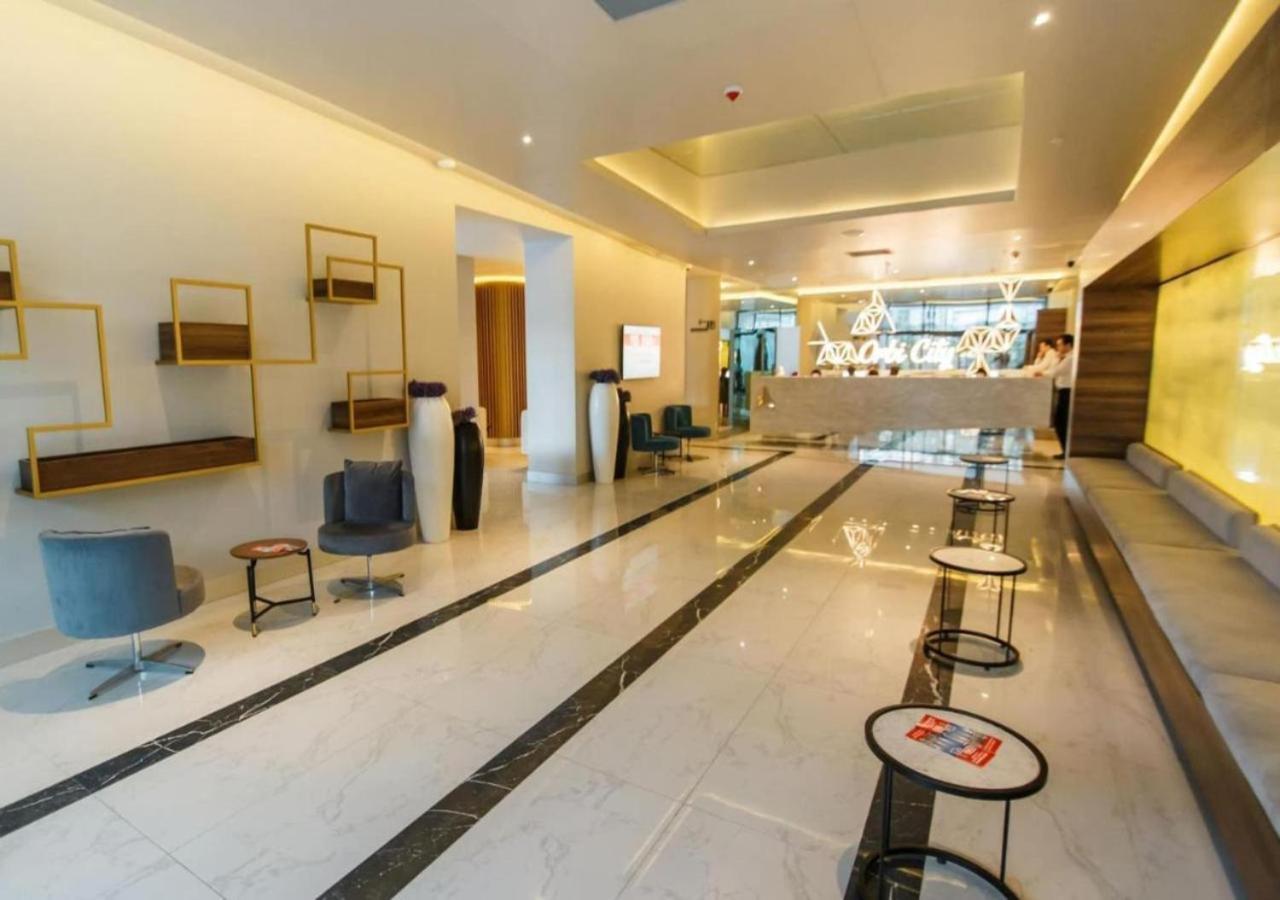 Orbi City Luxury Towers Aparthotel Μπατούμι Εξωτερικό φωτογραφία